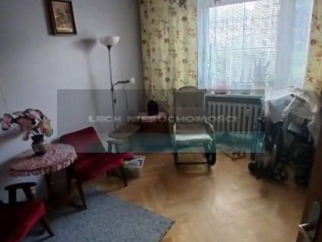 Polecam 4 pokojowe mieszkanie 72 m² na Bemowie z balkonem