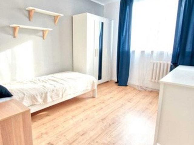 Polecam 5 pokojowe mieszkanie 64,35 m² z balkonem w Warszawie