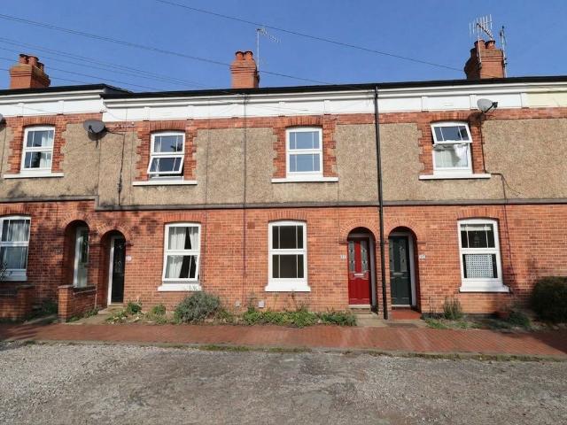 Polesden Road, Tunbridge Wells TN2, 2 bed terraced house to rent, £1,600 pcm | PrimeLocation