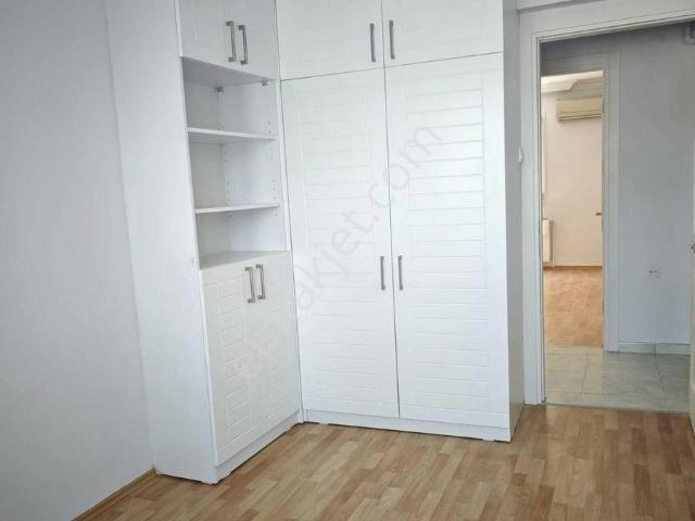 Poligon Metro Yakını Arakat Ful Bakımlı D.gazlı 3+1.120.m2 Daire