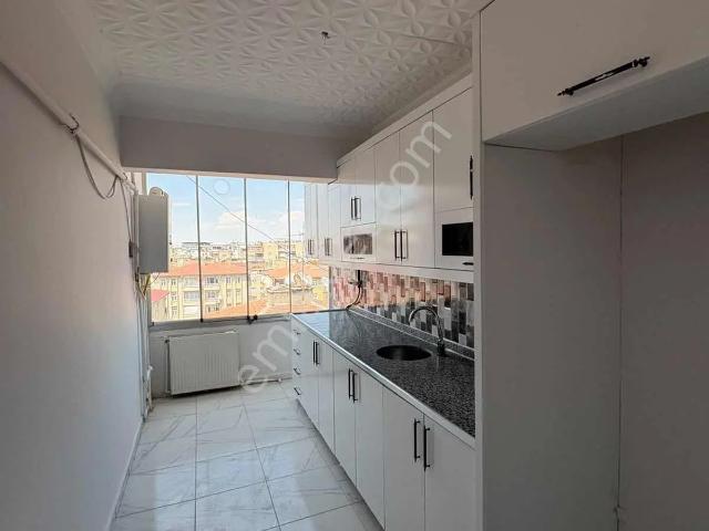 Polis Okulu Aşağısı Kiralık Daire