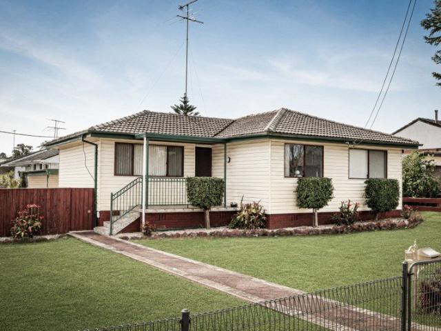 Polished Character Meets Corner Block Versatility in St Marys
