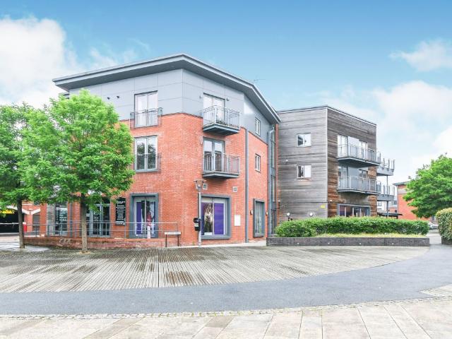 Pollard Court, Worcester WR5, 1 bed flat to rent, £900 pcm | PrimeLocation