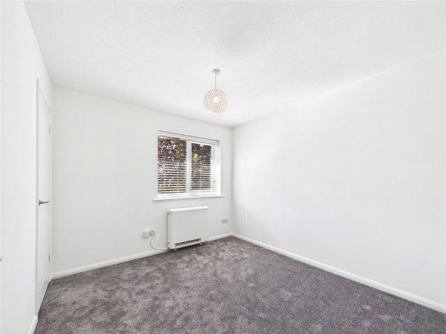 Pollards Green, Chelmer Village, Chelmsford, Essex, CM2 6UH