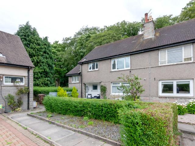 Polo Gardens, Stoneywood AB21, 2 bed penthouse to rent, £695 pcm | PrimeLocation