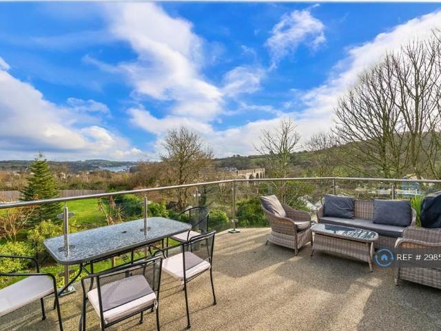 Polsethow, Penryn, TR10 5 bed detached house to rent £3,600 pcm £831 pw
