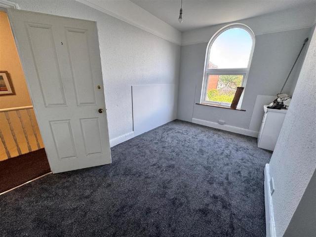 Polsham Park, Paignton 1 bed in a house share to rent £550 pcm £127 pw
