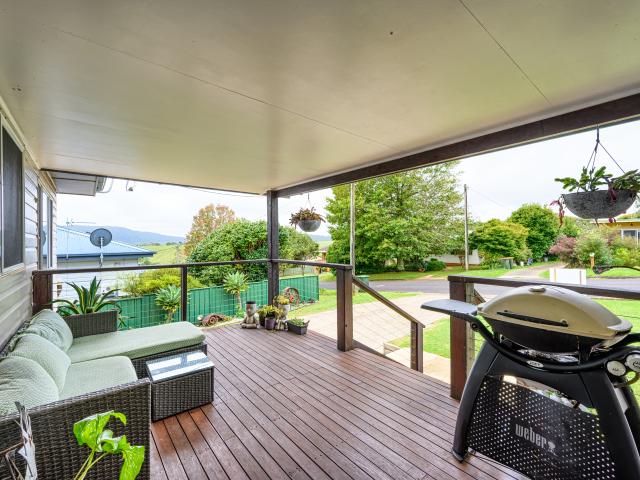Popular location with Westerly views 3 bed, 2 bath, 4 car