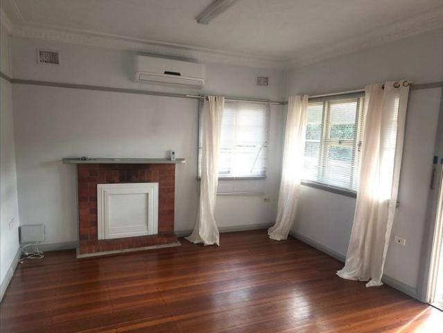 POPULAR TAREE WEST LOCATION