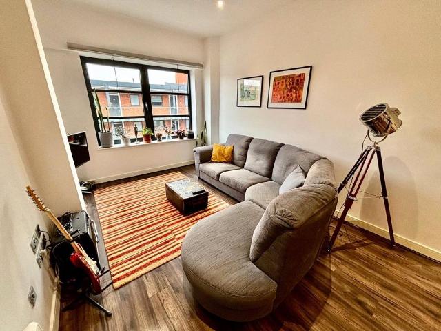 Pope Street, Birmingham, B1 2 bed apartment to rent £1,150 pcm £265 pw