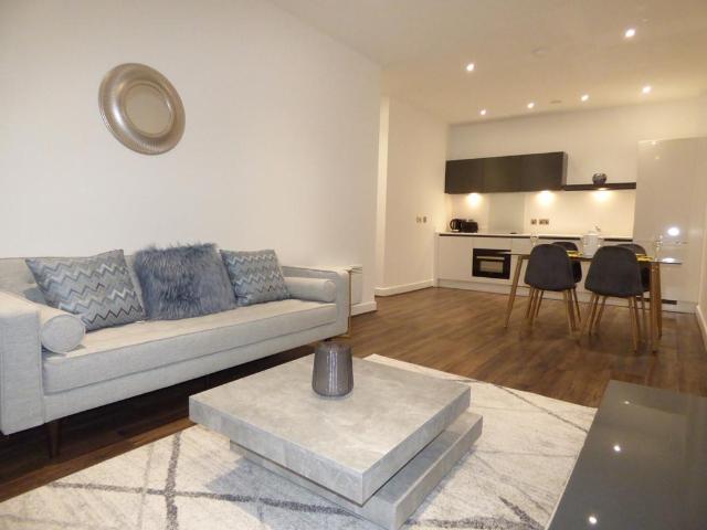 Pope Street, Birmingham, B1 3DX, United Kingdom | 2 bed apartment for rent #140228566 | Rentberry