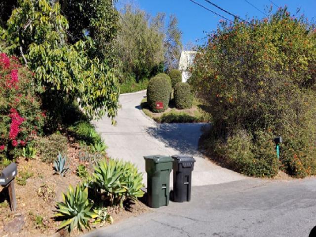 Popenoe Rd