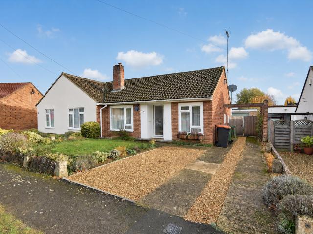 POPLAR CLOSE 2 bed semi detached house to rent £1,495 pcm £345 pw