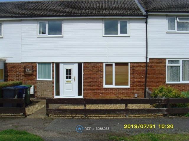Poplar Close, Huntingdon PE29, 3 bed terraced house to rent, £1,275 pcm | PrimeLocation