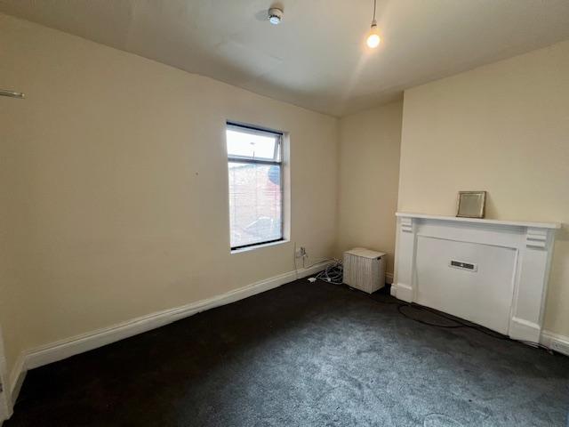 Poplar Avenue, Edgbaston B17 Bedsit to rent £425 pcm £98 pw