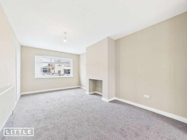 Poplar Grove, Prescot, L35