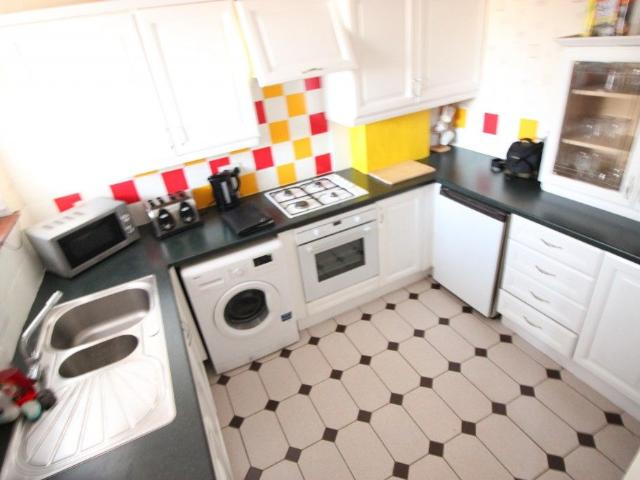 Poplar, London E14, 5 bed shared accommodation to rent, £750 pcm | PrimeLocation