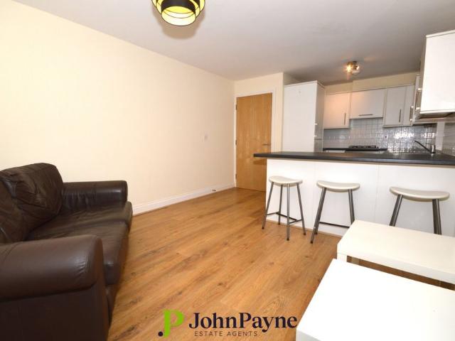 Poplar Road, Earlsdon, Coventry, CV5 6FY