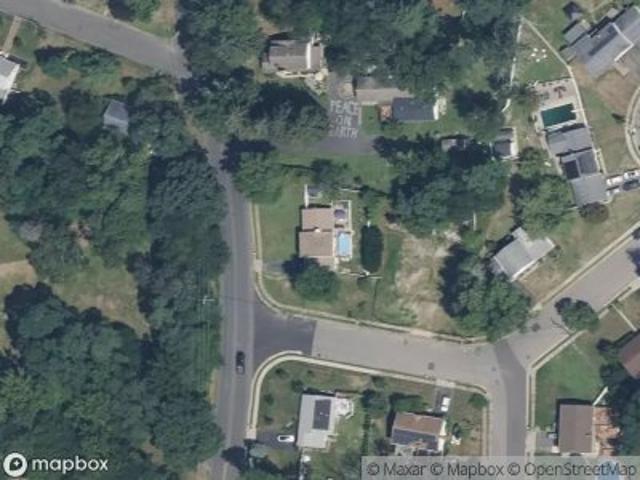 Poppy Ave