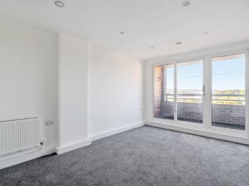 Poppy Drive, Enfield EN3, 1 bed flat to rent, £1,150 pcm | PrimeLocation