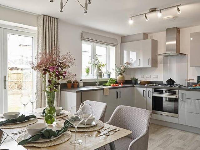 at Nationwide, Poppyfields. 3 bed semi detached house to rent £1,250 pcm £288 pw