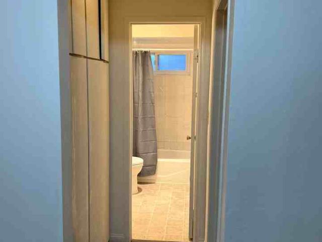 Port Au Fina Saratoga Ave. 1 Bedroom Apartment for Rent at 5055 Saratoga Ave, San Diego, CA 92107 Ocean Beach