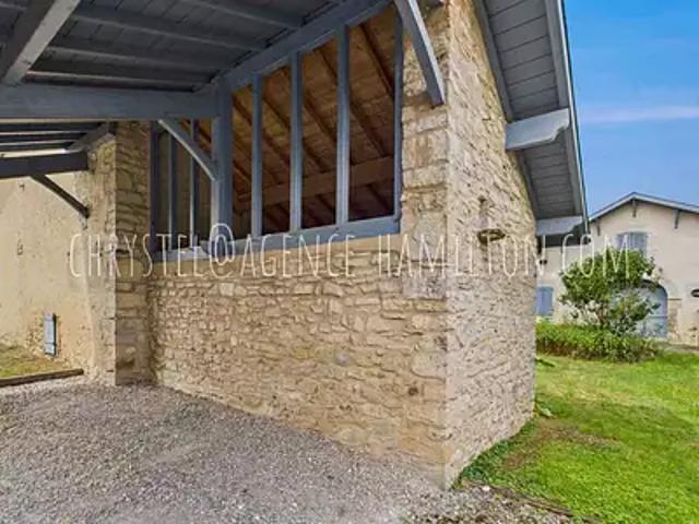 Port de Lanne 40300 Achat / Vente maison 15 pièces t15 au dernier étage parking