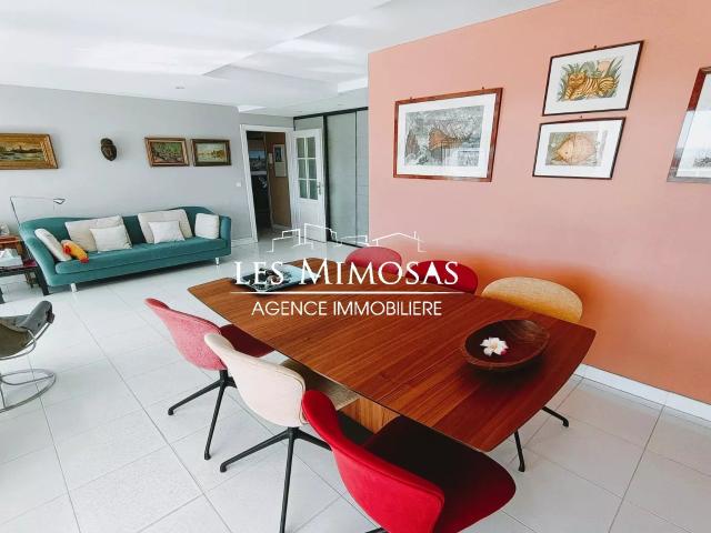 PORT FREJUS, Appartement 4 pièces de 108m² avec très grand g. 108m² Fréjus