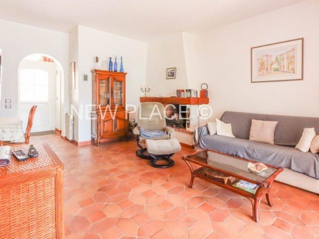 Port Grimaud Exclusivite Belle maison 2 chambres avec am. 72m² Port Grimaud