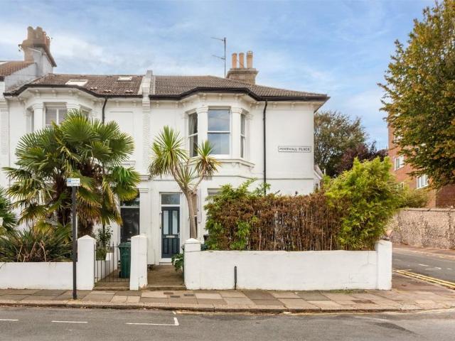 Port Hall Place, Brighton BN1 1 bed apartment to rent £1,300 pcm £300 pw