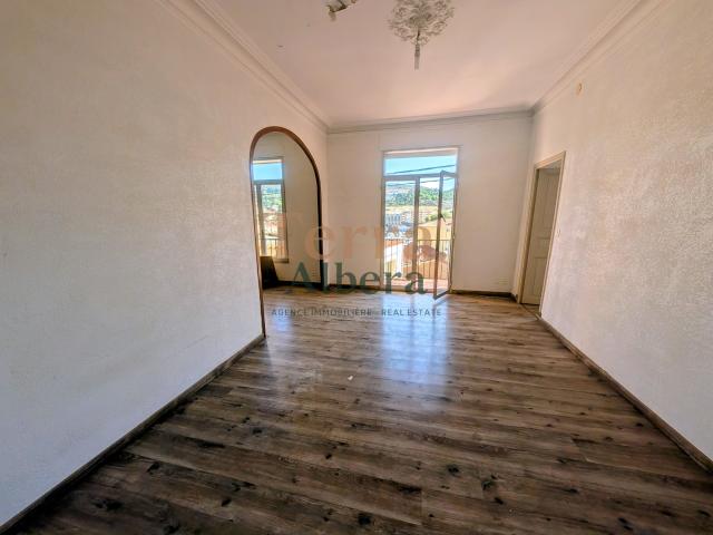 PORT VENDRES Bel appartement T4 avec terrasse pour investi. 92m² Port Vendres