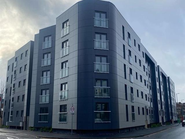 Portcullis House, Shawheath Close M15, 2 bed flat to rent, £1,150 pcm | PrimeLocation