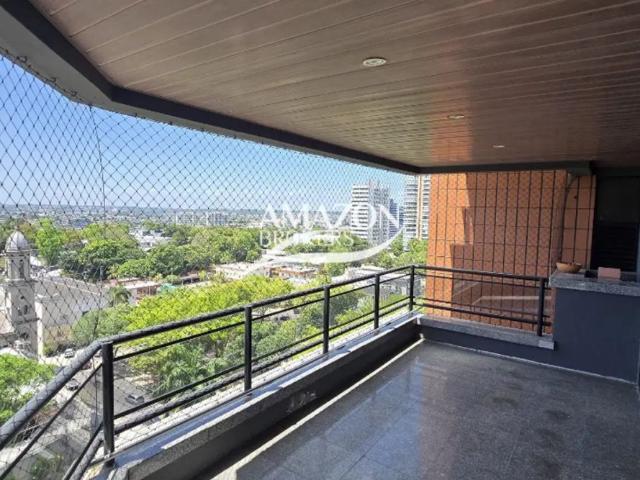 Portal da Villa 190m2 03 suítes Apartamento semi mobiliado no Adrianópolis Alugo