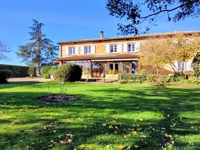 Porte des Pierres Dorées 69640 Achat / Vente maison 13 pièces t13