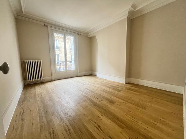 Porte Maillot, 75017, 3 pièces, 69 m2