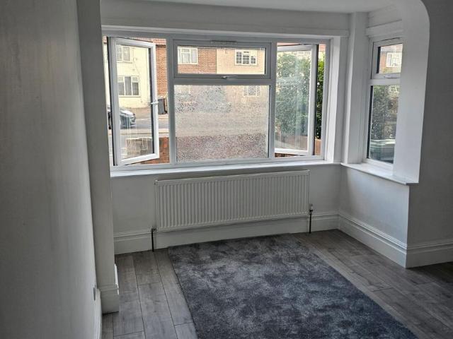 Porters Avenue, Dagenham RM8, 3 bed end terrace house to rent, £2,650 pcm | PrimeLocation