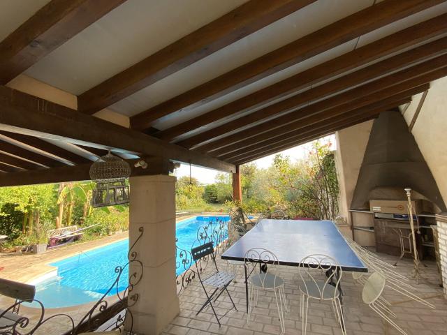 Portes De La Drome Provencale, Loriol. Ferme Sur Parc De 3 5. 284m² Loriol sur Drôme