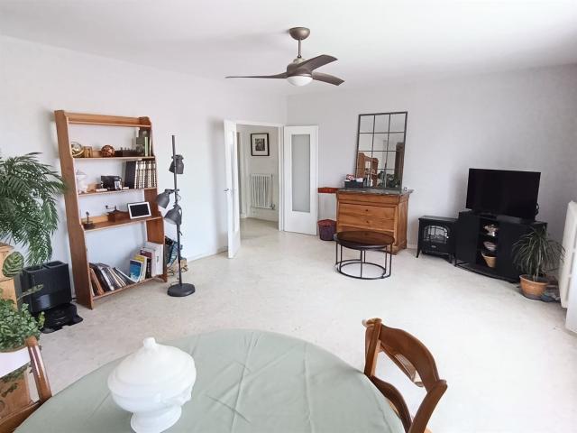 Portet Village centre Appartement T4 97 m2 avec jardin priva. 96m² Portet sur Garonne