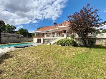 PORTET village/Garonne: Maison 9 p Jardin & Piscine