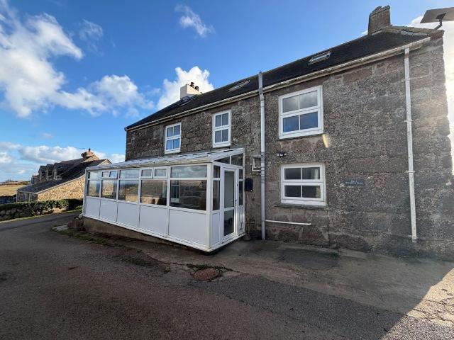 Porthcurno, Penzance TR19, 3 bed flat to rent, £1,200 pcm | PrimeLocation