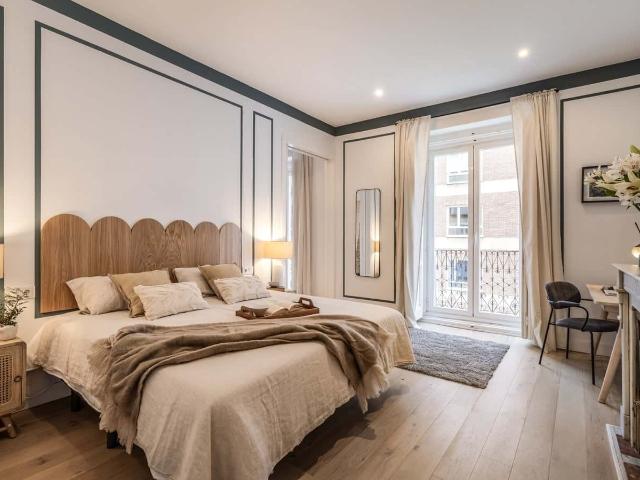 Portici 2 bedrooms and terrace in Goya