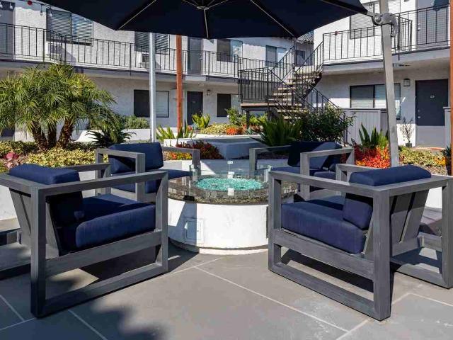 Portico 2 Bedroom Apartment for Rent at 140 W Hill Ave, Fullerton, CA 92832