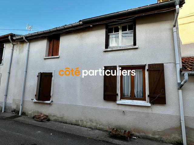PORTIEUX 88 Maison de village de 160 m2 8 PIECES