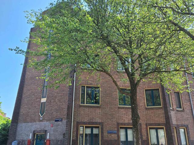 Portiekwoning in Amsterdam