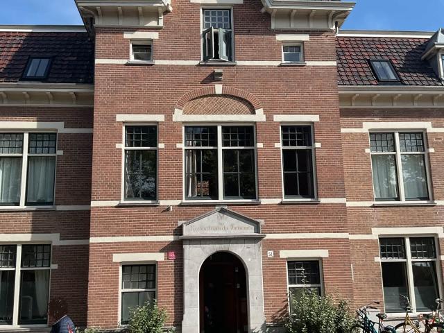 Portiekwoning in Amsterdam