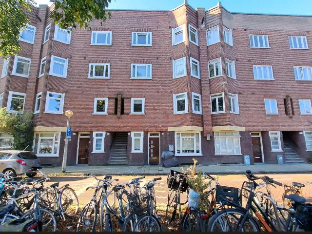 Portiekwoning in Amsterdam