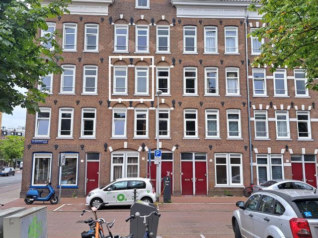Portiekwoning in Amsterdam