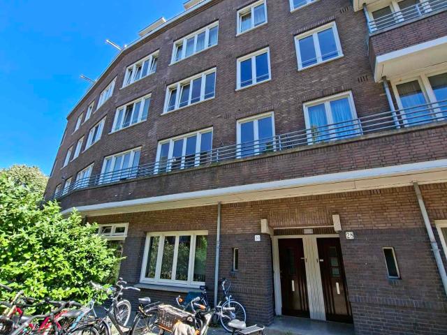 Portiekwoning in Amsterdam