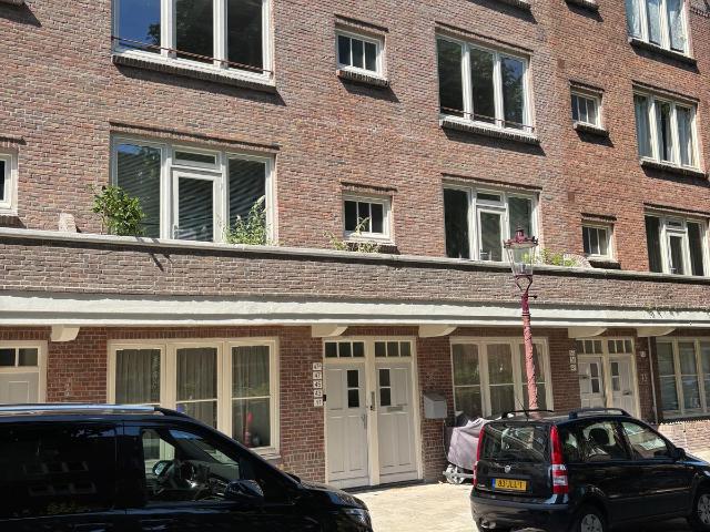 Portiekwoning in Amsterdam