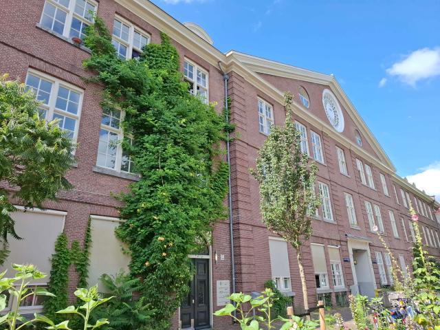 Portiekwoning in Amsterdam